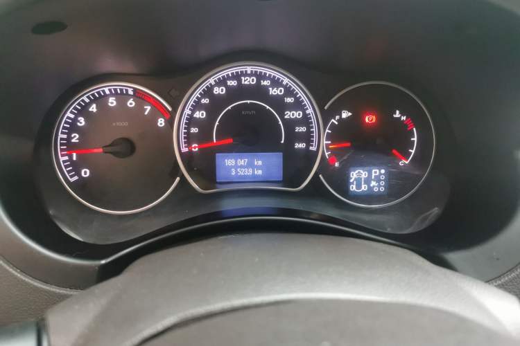 Used Renault Koleos 2012 2.5L Two-Wheel Drive Comfort Edition with Navigation
