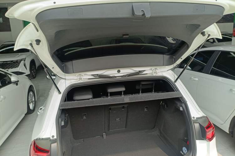 Used Volkswagen Golf 2021 280TSI DSG R-Line
