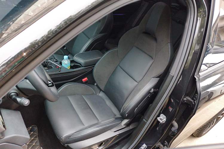 Used Lynk & Co 01 EM-P 2023 1.5TD EM-P PM
