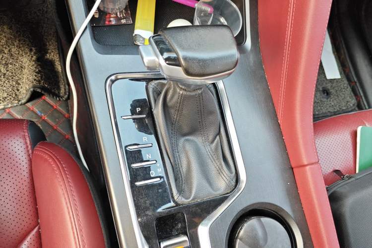 Used CHANGAN CS75 PLUS 2021 1.5T Automatic Luxury Version Gear Lever