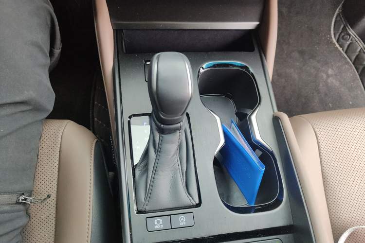 Used Lexus ES 2025 200 Premium Edition
