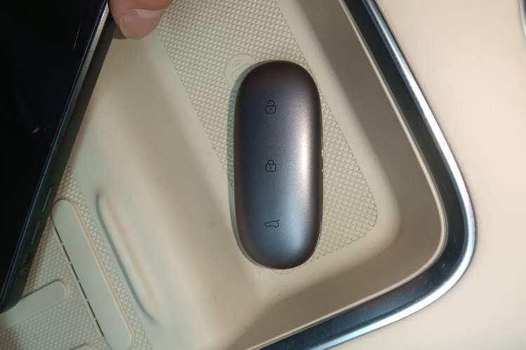 Used Li Auto L9 2022 Max model Vehicle Key