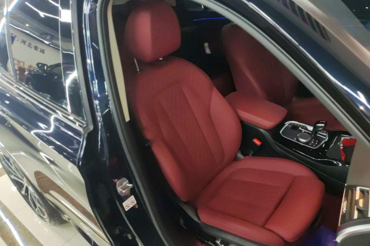 Used BMW X3 2022 Second Facelift xDrive30i Leading Edition M Night Sky Package
