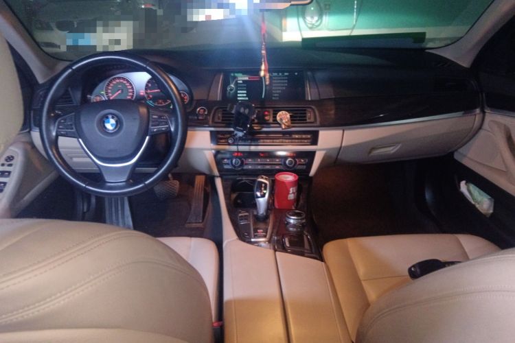 Used BMW 5 Series 2013 525Li Leading Model
