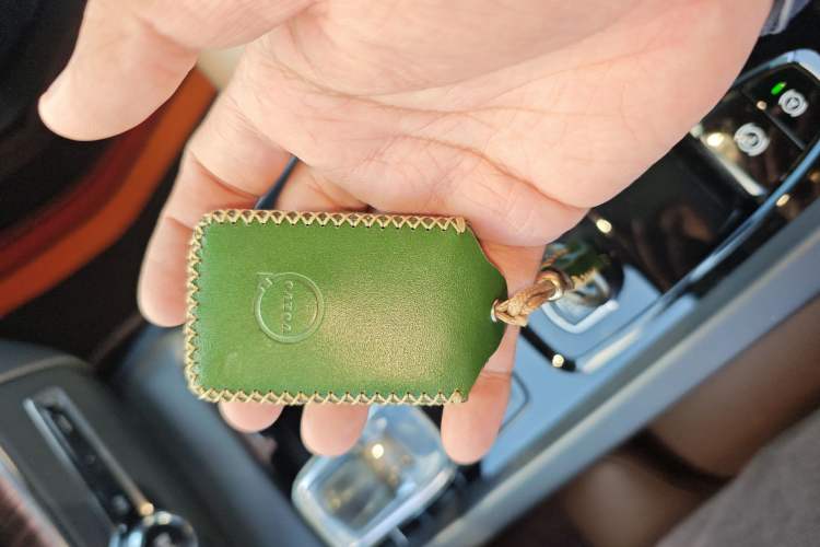 Used Volvo XC60 2022 B5 4x4 Smart Luxury Edition