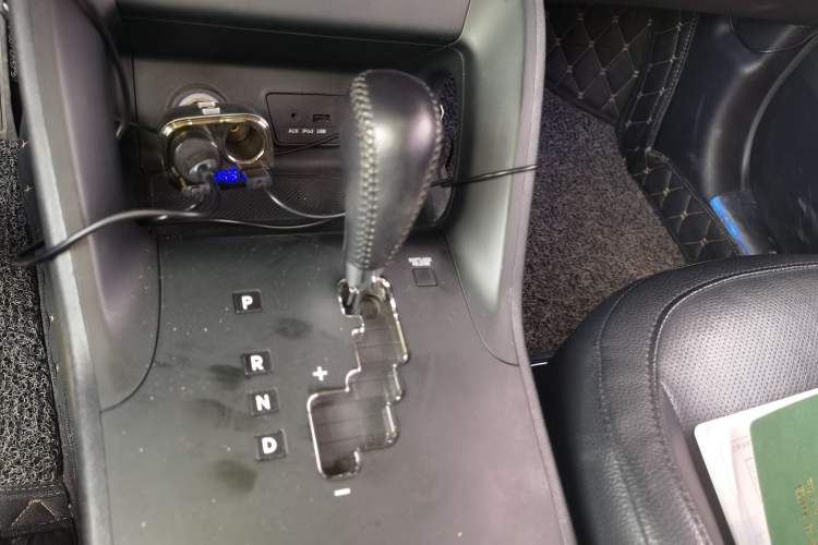 Used Hyundai ix35 2015 2.0L Automatic 2WD Smart Version China V Standard