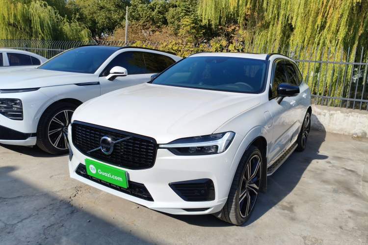 Used Volvo XC60 New Energy 2020 T8 eDrive Hybrid – Smart & Sporty Edition