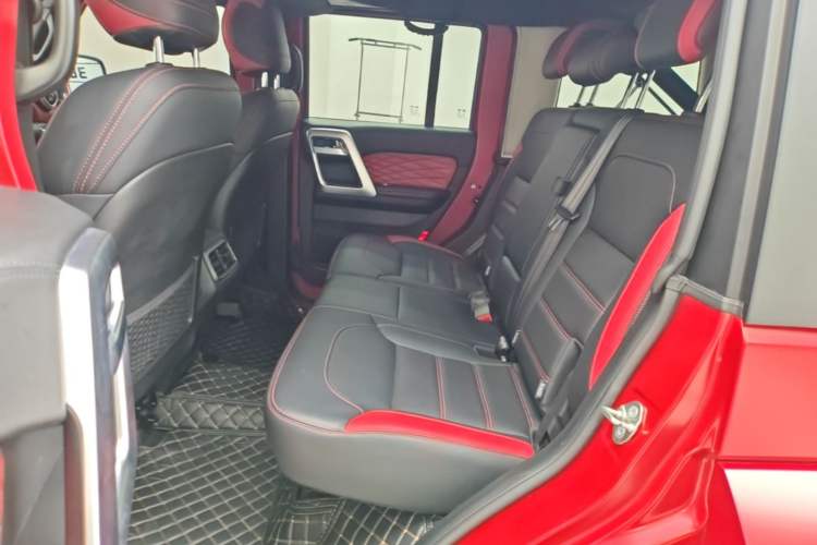 Used BAIC Off-Road BJ40 2023 2.0D Automatic Four-Wheel Drive Blade Hero Edition Adventurer Type