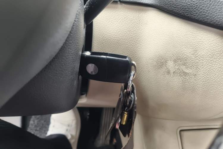 Used Volkswagen Tiguan 2010 1.8TSI Automatic All-Wheel-Drive Elite Edition Vehicle Key