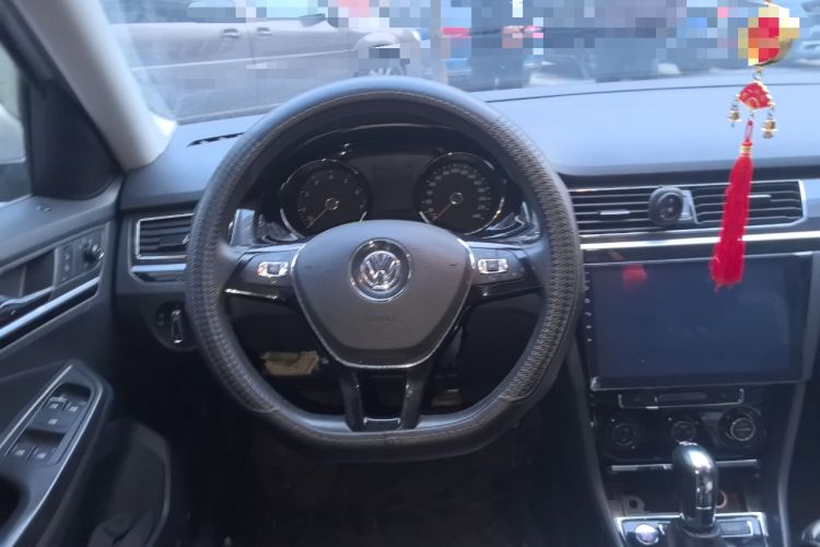 Used Volkswagen C-TREK 2018 230TSI DSG Luxury Version
