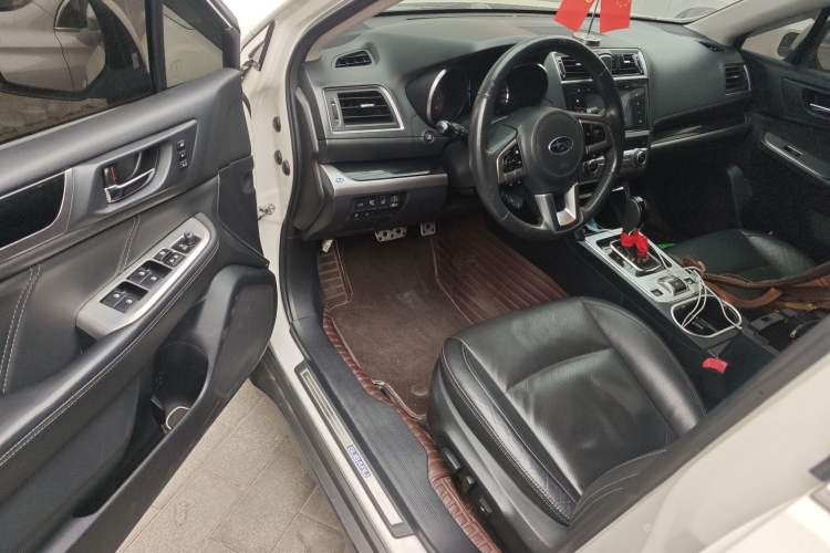 Used Subaru Outback 2016 2.5i Sport Navigation Edition Driver Seat