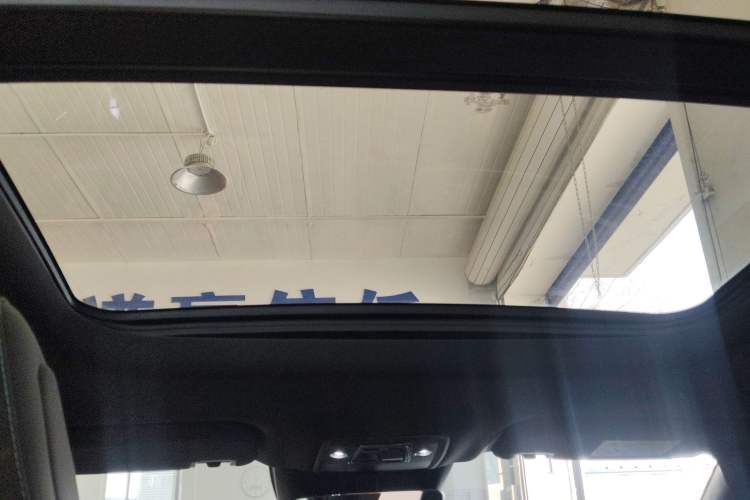 Used BYD Seal 06 New Energy 2025 DM-i Smart Drive 80KM Prestige Model Headliner