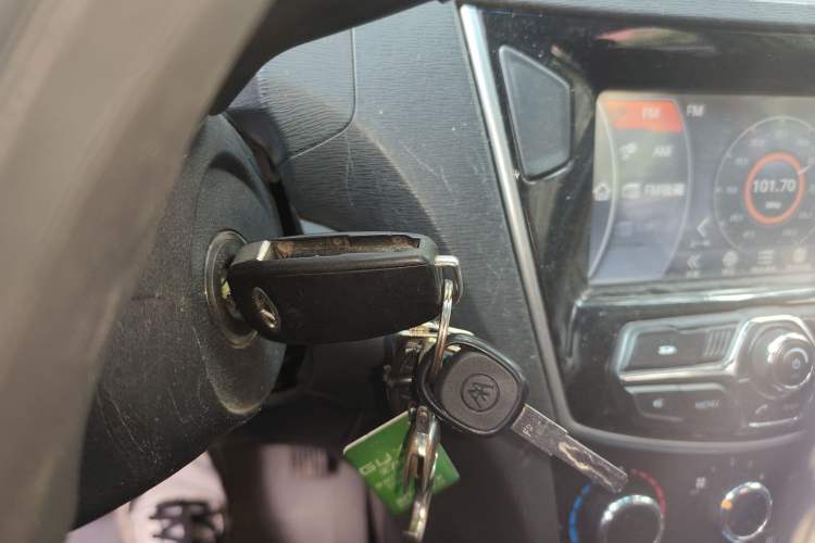 Used Chery Arrizo 3 2015 1.5L Manual High-End Version