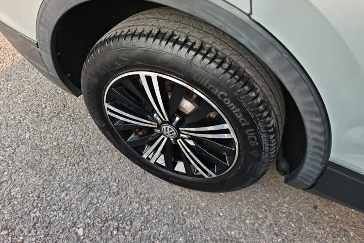 Used Volkswagen Tiguan L 2019 330TSI Automatic Two-Wheel Drive Luxury Edition China VI Standard