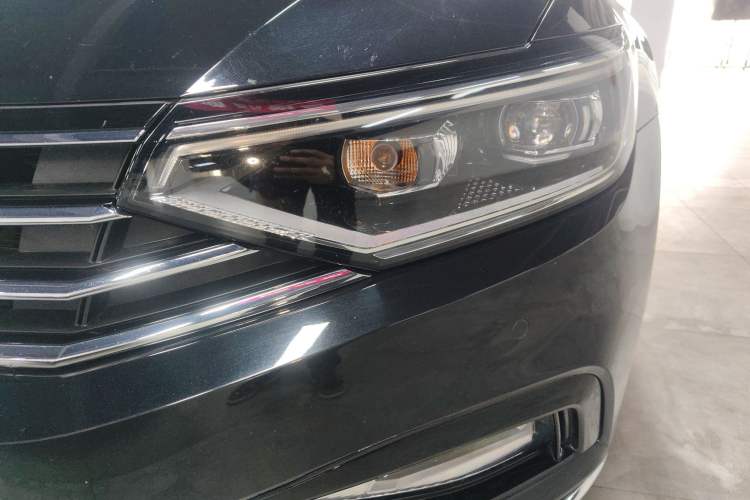 Used Volkswagen Magotan 2020 330TSI DSG Leading Model Left Front Headlight