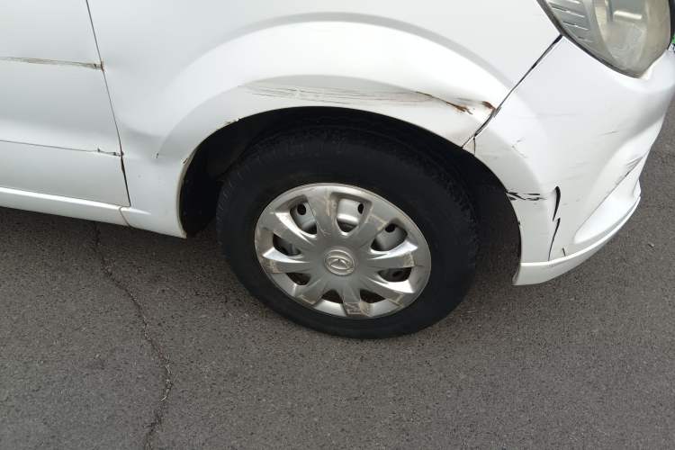 Used HYOSOW H2 2016 H2E 1.5L Fashion Model BJ415B Right Front Wheel Hub