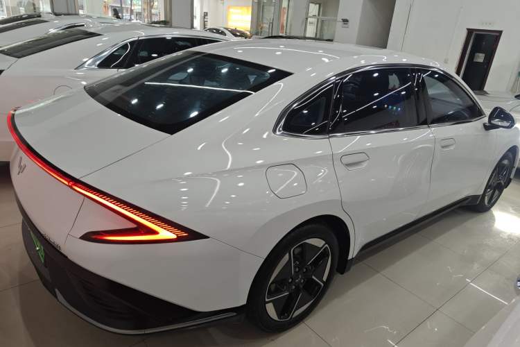 Used Wuling Xingguang 2023 150 Advanced Edition Rear Right 45 Deg