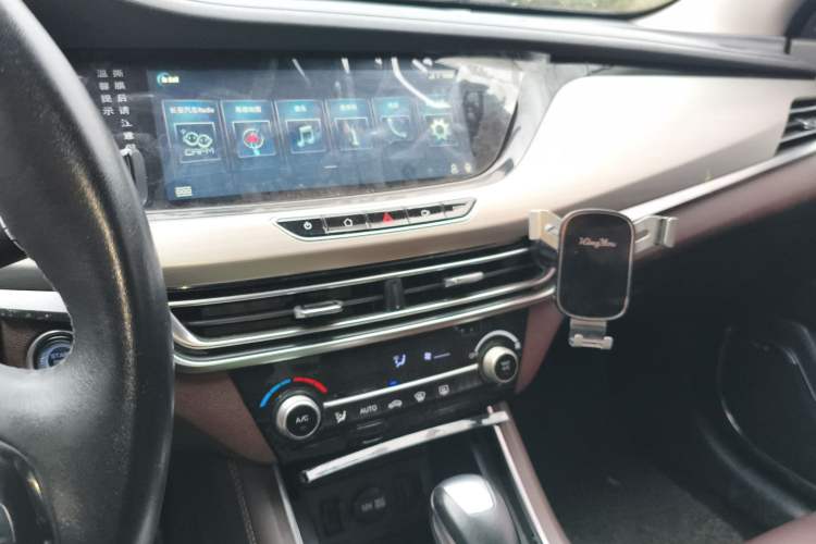 Used Changan Eado 2018 High-Energy Edition 1.6L GDI Automatic Zhenfeng Model China V Standard