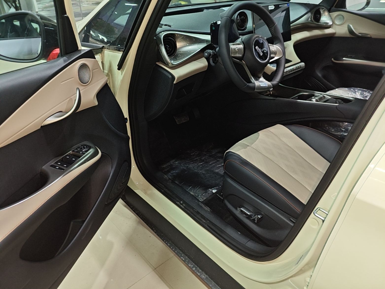 BYD Dolphin 2025 420km Free Edition — снимка 18