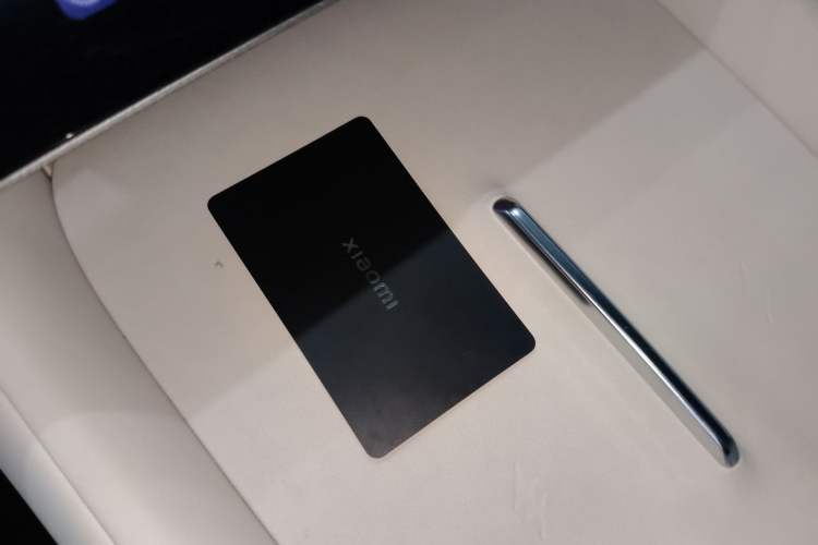 Used Xiaomi Auto YU7 2025 Ultra-Long Range High-Performance All-Wheel-Drive Max Edition Vehicle Key