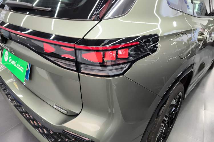 Used Volkswagen Tayron 2025 Tiguan L 380TSI 4Motion Luxury Right Rear Taillight