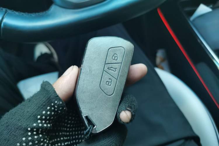 Used Volkswagen ID.6 X 2023 Ultra-Intelligent Long-Range Version
