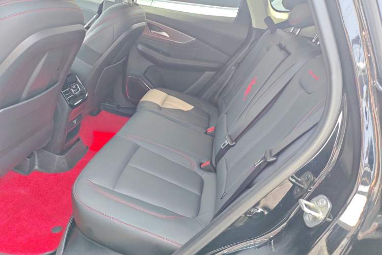 Used FORTHING T5 EVO 2021 1.5TD DCT Diamond Edition
