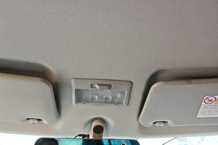 Used Suzuki Swift 2016 1.5L Automatic Fashionable Coolplay Edition Headliner