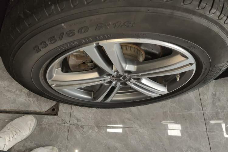 Used Mercedes-Benz GLC 2021 GLC 260 L 4MATIC Dynamic Edition Right Rear Wheel Hub