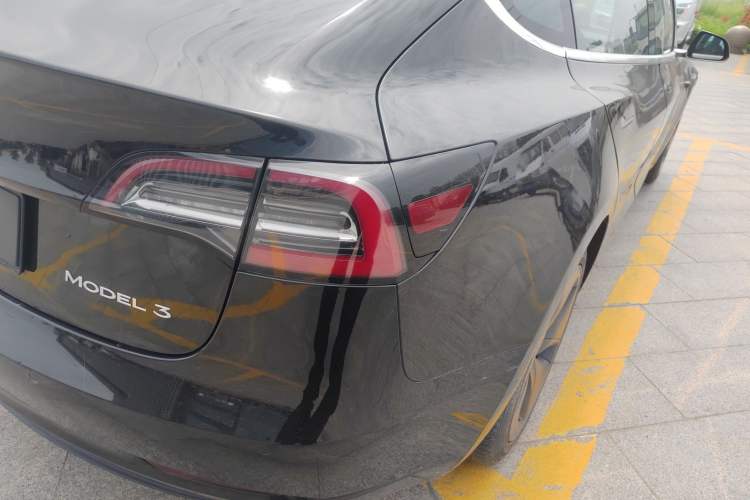 Used Tesla Model 3 2020 Refreshed Version Long-Range Rear-Wheel Drive Right Rear Taillight