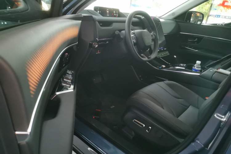 Used Honda P7 2025 Rear-Drive Long-Range Pro