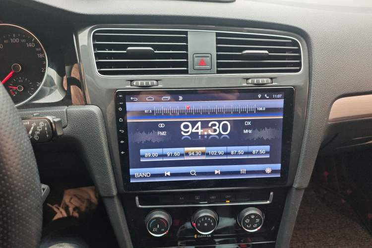 Used Volkswagen Golf 2018 1.6L Automatic Fashion Model