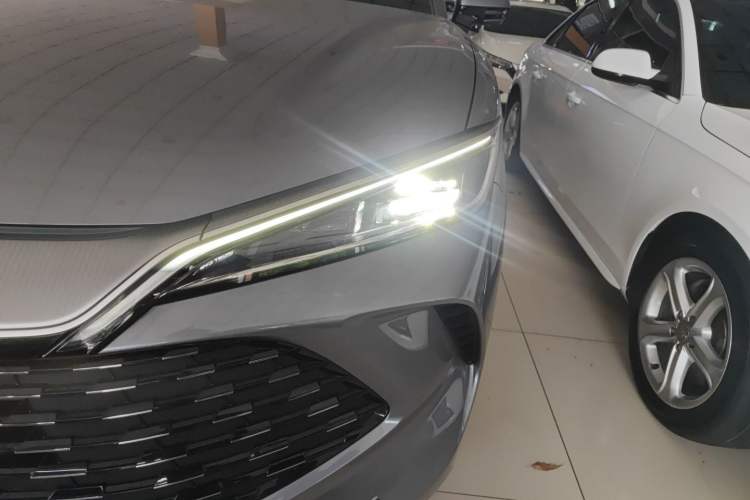 Used BYD Song L DM-i 2025 Intelligent Driving Version 112 km Beyond-Range Type
