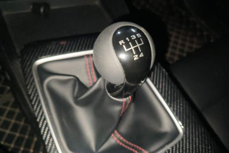 Used MG 5 2021 180 DVVT Manual Youth Luxury Edition