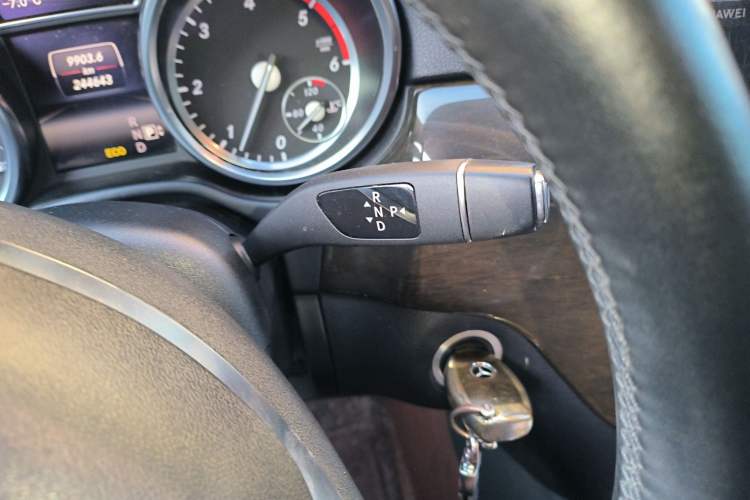 Used Mercedes-Benz M-Class 2014 ML 350 CDI 4MATIC