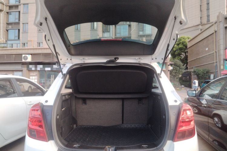 Used Chevrolet Trax 2016 1.4T Automatic Two-Wheel Drive Comfort Version with Sunroof