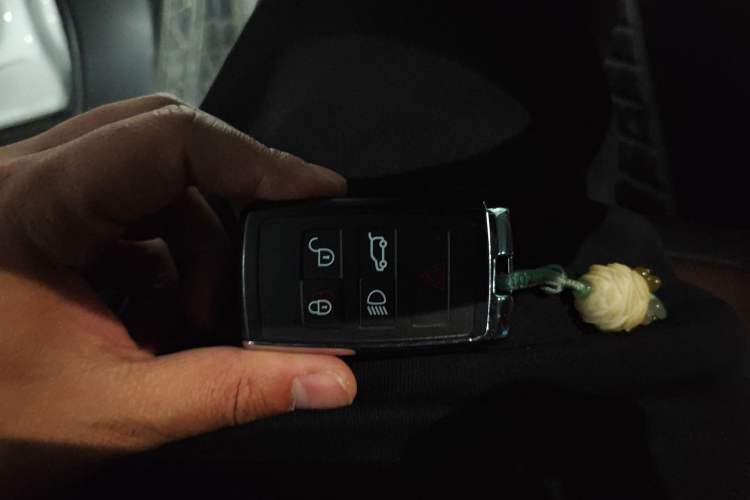 Used Land Rover Range Rover Evoque 2022 Aurora L 249 PS R-Dynamic Luxury Edition