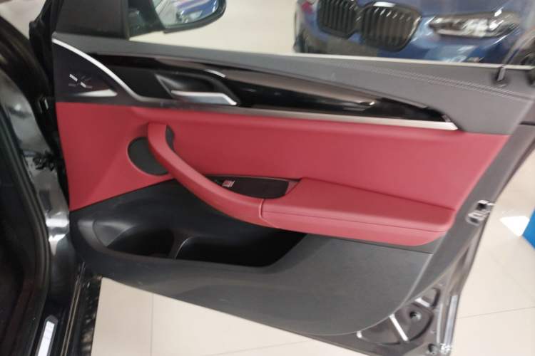 Used BMW X3 2023 xDrive25i M Sport Package
