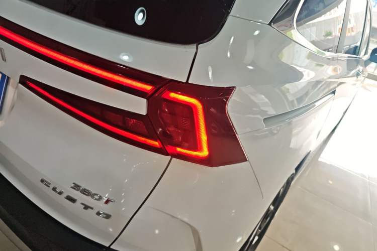 Used Hyundai Custo 2021 380TGDi Smart Luxury Premium LUX Right Rear Taillight