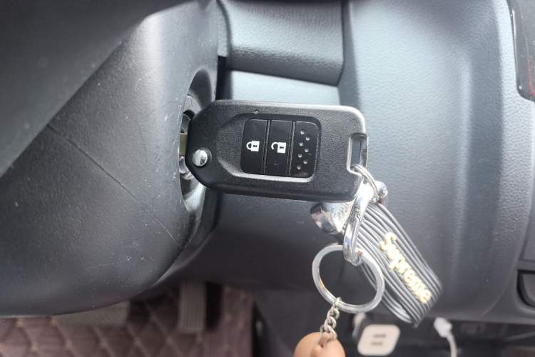 Used Honda Fit 2018 1.5L CVT Comfort Sunroof Version Vehicle Key