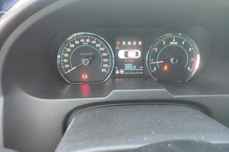 Used Jaguar XF 2013 XF 2.0T Luxury Edition