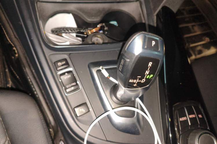 Used BMW 3 Series 2016 316Li Fashion Model
