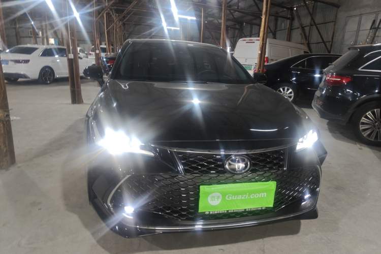 Used Toyota Avalon 2023 2.5L Luxury Edition
