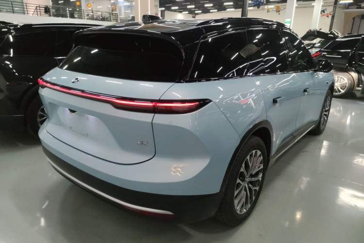 Used Nio ES6 2024 75 kWh Rear Right 45 Deg