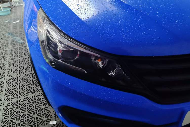 Used Baojun 310W 2017 1.5L Manual Comfort Version China V