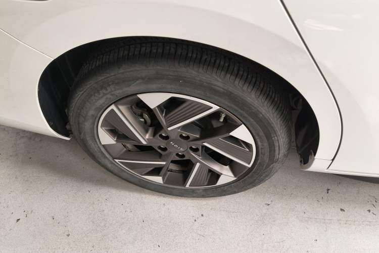 Used AION S Plus 2025 Comfort Version 53.241 kWh