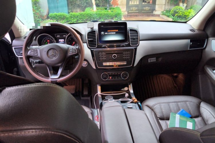 Used Mercedes-Benz GLE 2016 GLE 300 d 4MATIC
