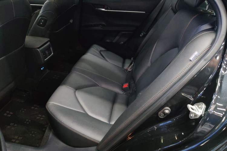 Used Toyota Camry 2023 2.5G Luxury Edition
