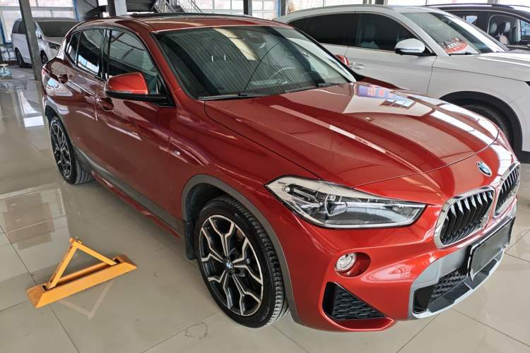Used BMW X2 2019 sDrive25i Luxury Model with M Off-Road Package China VI Emission Standard
