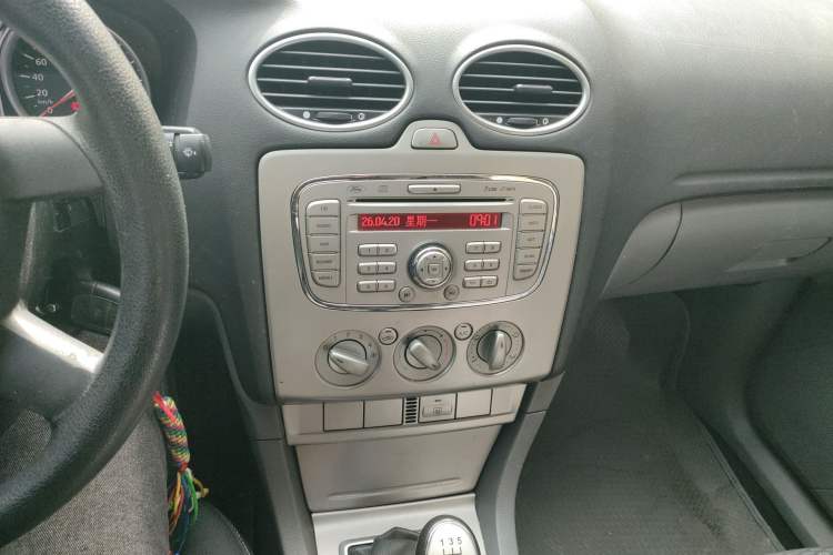 Used Ford Focus 2013 Hatchback Classic 1.8L Manual Base Model